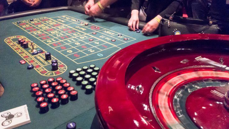پاکستان میں Jackpot Mobile Casino کا آن لائن کیسینو سیکشن کھولیں۔
